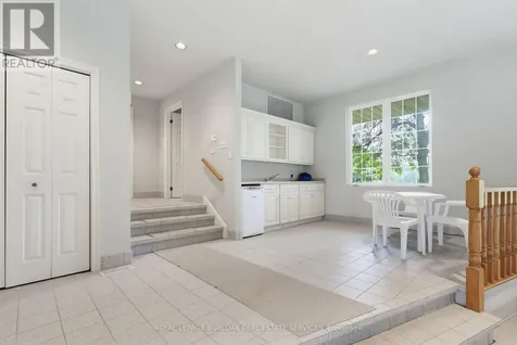 2220 Britannia Road Burlington ON L7P 0E8