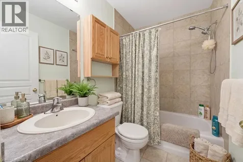 30 Cobblestone Drive Paris ON N3L 4G1