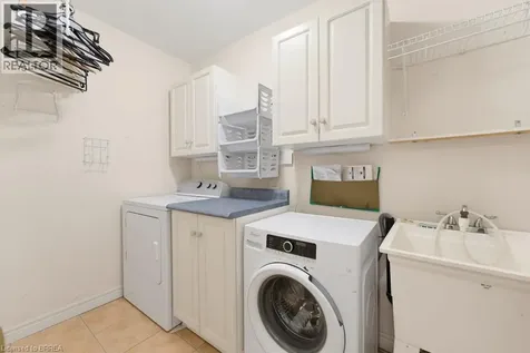 30 Cobblestone Drive Paris ON N3L 4G1