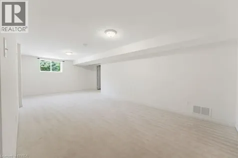 30 Cobblestone Drive Paris ON N3L 4G1