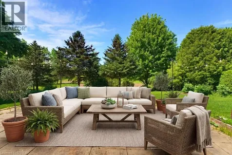 30 Cobblestone Drive Paris ON N3L 4G1