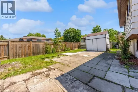 49 Grove Avenue St. Catharines ON L2P 1C9