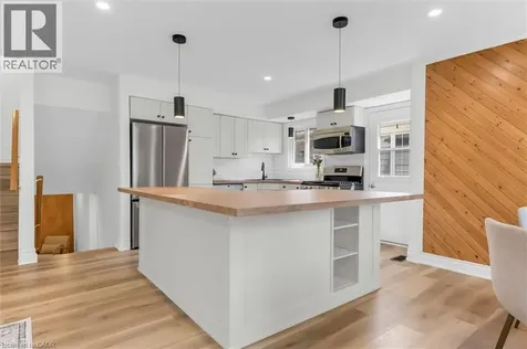 49 Grove Avenue St. Catharines ON L2P 1C9