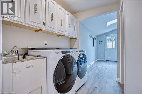 1340 Monmouth Drive Burlington ON L7P 3J6