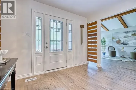 1340 Monmouth Drive Burlington ON L7P 3J6
