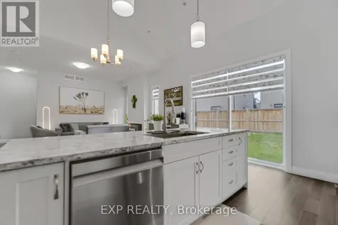 923 Stonecliffe Walk Kitchener ON N2P 0K5