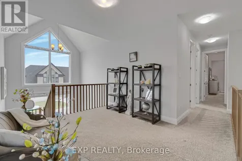 923 Stonecliffe Walk Kitchener ON N2P 0K5