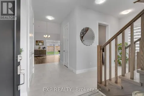 923 Stonecliffe Walk Kitchener ON N2P 0K5
