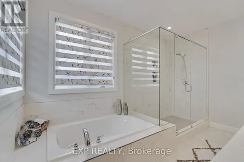 923 Stonecliffe Walk Kitchener ON N2P 0K5