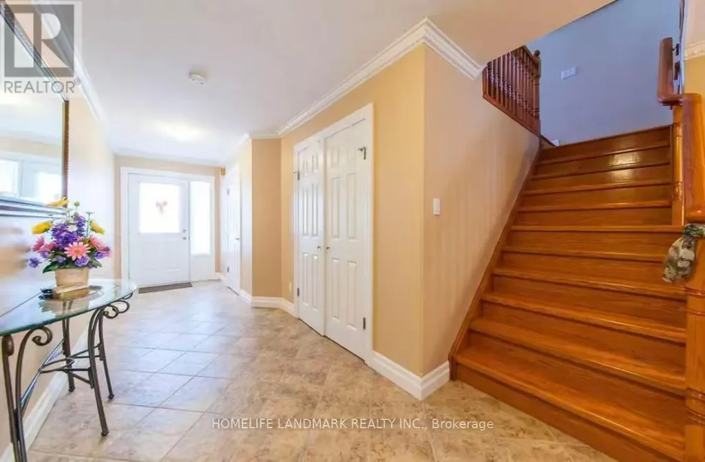 579 Violet Street Waterloo ON N2V 2V6