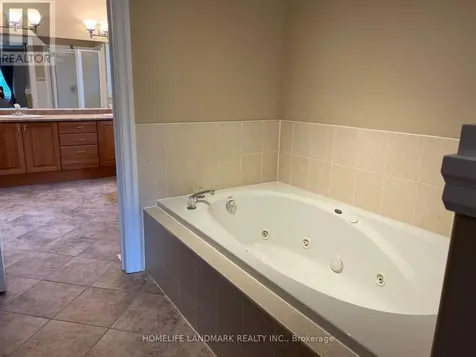 579 Violet Street Waterloo ON N2V 2V6