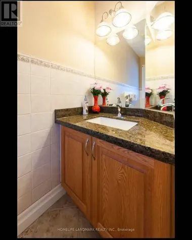 579 Violet Street Waterloo ON N2V 2V6