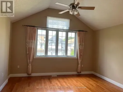 579 Violet Street Waterloo ON N2V 2V6