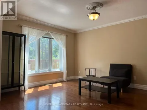 579 Violet Street Waterloo ON N2V 2V6