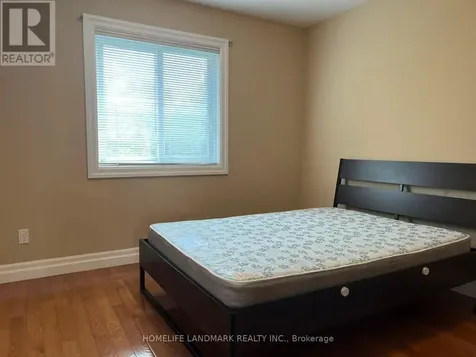 579 Violet Street Waterloo ON N2V 2V6