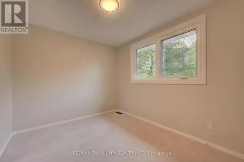 417 Keats Way Waterloo ON N2L 5S7