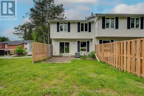417 Keats Way Waterloo ON N2L 5S7