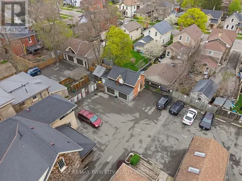 105 Brant Avenue Brantford ON N3T 3H4