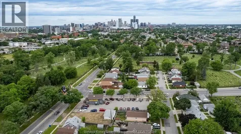 1360-76 Howard Avenue Windsor ON N8X 3T6