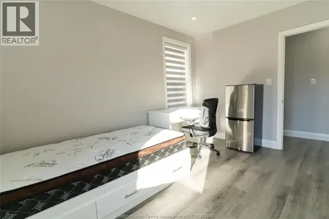 765 Dougall Avenue Windsor ON N9A 4P9