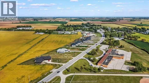 5691 County Road 20 Amherstburg ON N9V 2Y8