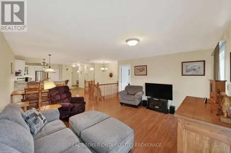 83 Sunset Boulevard Cornwall ON K6H 7M3