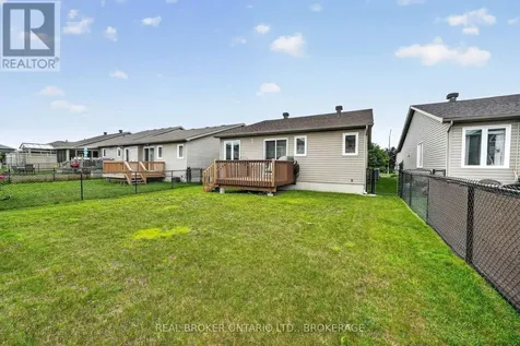 83 Sunset Boulevard Cornwall ON K6H 7M3