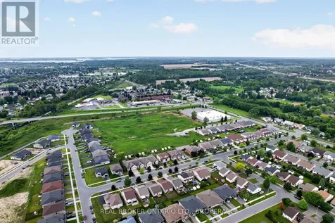 83 Sunset Boulevard Cornwall ON K6H 7M3