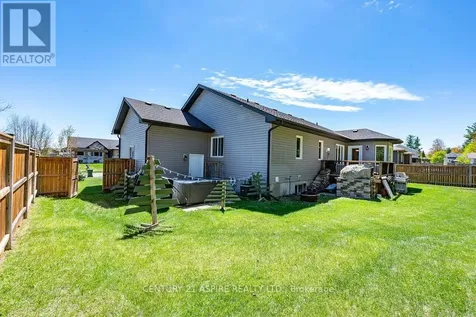 7 Nick Street Petawawa ON K8H 0B7