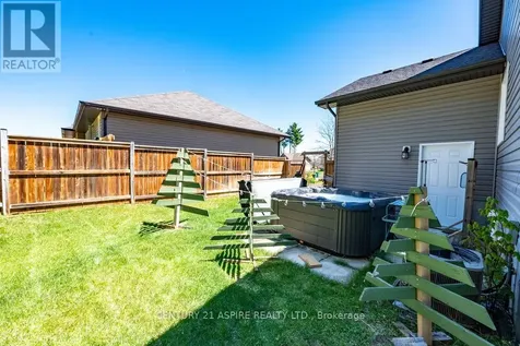 7 Nick Street Petawawa ON K8H 0B7