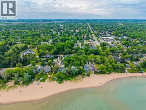 1213 Haight Lane Sarnia ON N7S 2M6