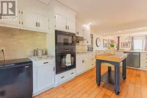 160 Sunset Drive Kincardine ON N0H 2C5