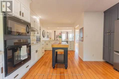 160 Sunset Drive Kincardine ON N0H 2C5