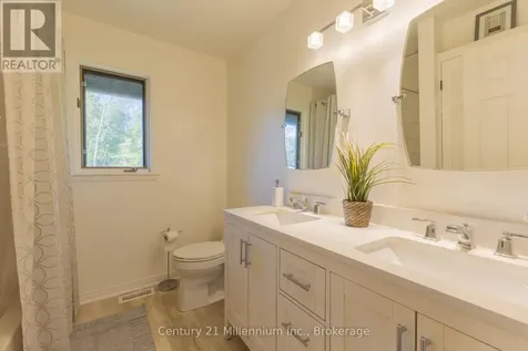 160 Sunset Drive Kincardine ON N0H 2C5