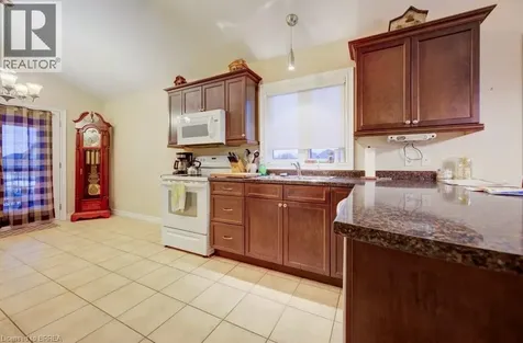 48 Willowdale Crescent Port Dover ON N0A 1N5