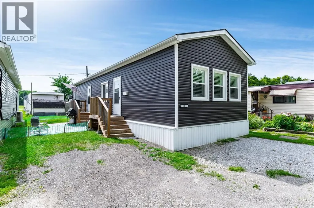 11408 County Rd 46 #10 Comber ON N0P 1J0