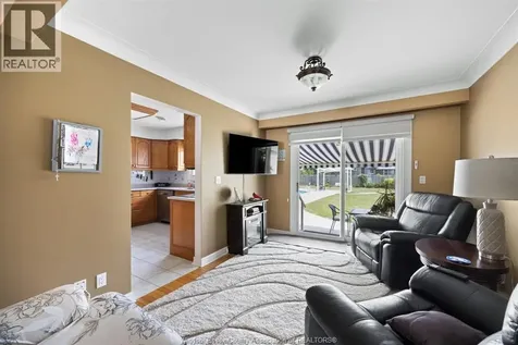 99 Victoria Street South Amherstburg ON N9V 2K2