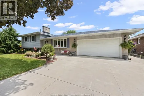 99 Victoria Street South Amherstburg ON N9V 2K2