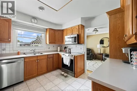 99 Victoria Street South Amherstburg ON N9V 2K2