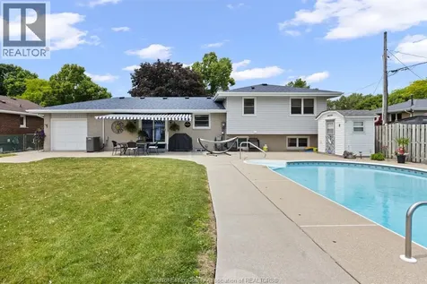 99 Victoria Street South Amherstburg ON N9V 2K2