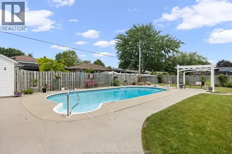 99 Victoria Street South Amherstburg ON N9V 2K2