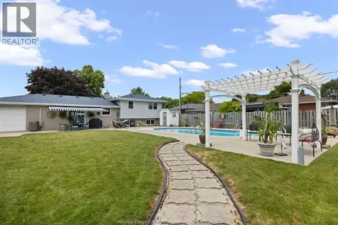99 Victoria Street South Amherstburg ON N9V 2K2
