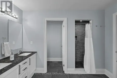 3032 Monarch Drive Orillia ON L3V 8K3