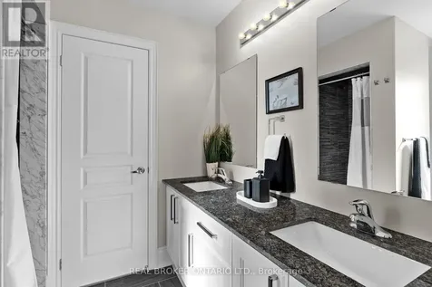 3032 Monarch Drive Orillia ON L3V 8K3
