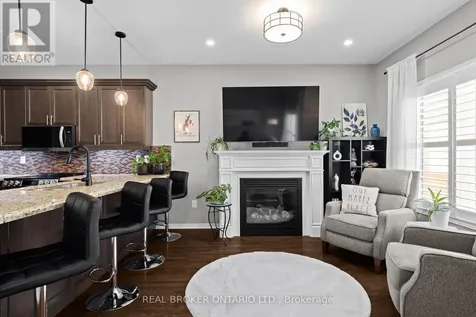 3321 Beach Club Boulevard Severn (west Shore) ON L3V 0E1