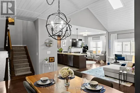 3321 Beach Club Boulevard Severn (west Shore) ON L3V 0E1