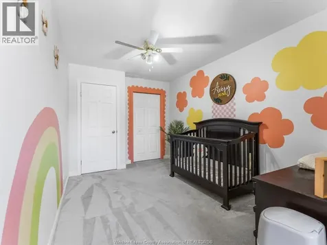 261 Jewel Lasalle ON N9J 3X3