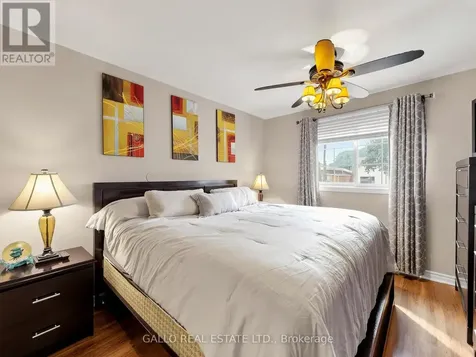 36 Elmvale Boulevard Whitchurch-stouffville ON L4A 2Y3