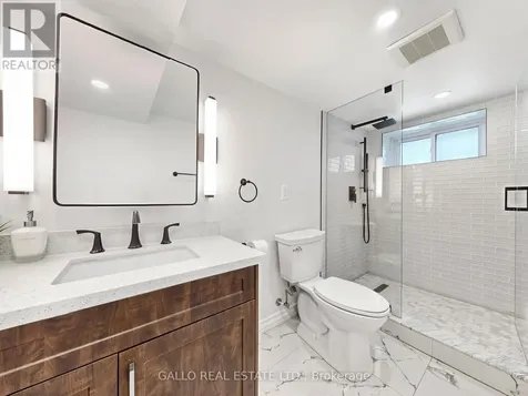36 Elmvale Boulevard Whitchurch-stouffville ON L4A 2Y3