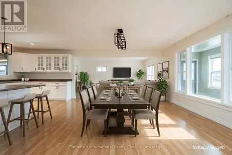 7 Whipps Court Collingwood ON L9Y 4B7